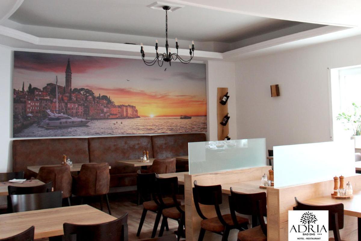 Hotel Restaurant Adria Kroatien 바트엠스 외부 사진
