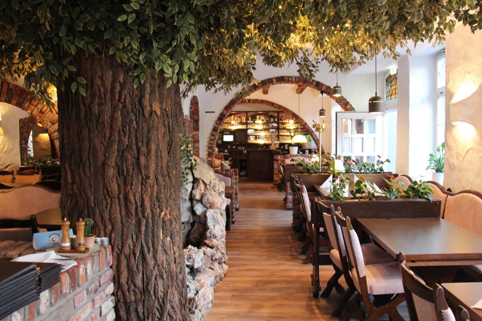 Hotel Restaurant Adria Kroatien 바트엠스 외부 사진