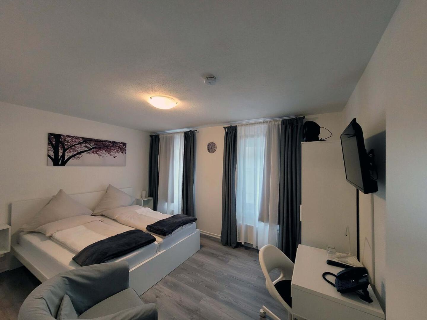 Hotel Restaurant Adria Kroatien 바트엠스 외부 사진